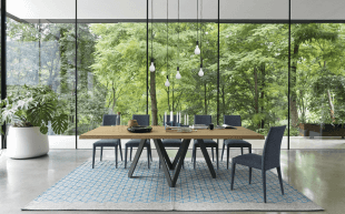 table chaise et luminaire design style contemporain