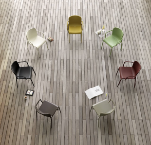 chaises design épuré en polypropylène coloré